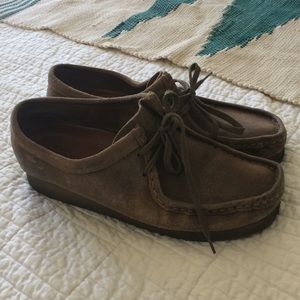 Clark's wallabees
